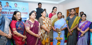 బాల్య వివాహాలు, చిన్నారులపై వేధింపులు లేని తెలంగాణ లక్ష్యంగా పనిచేయాలి: మంత్రి సీతక్క